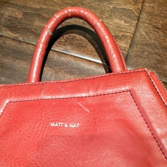 Red Matt and Nat Backpack - Picture 5 of 6